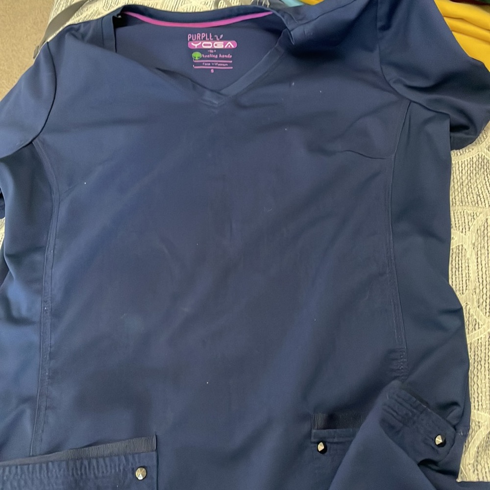 Scrub top - Picture 3 of 3